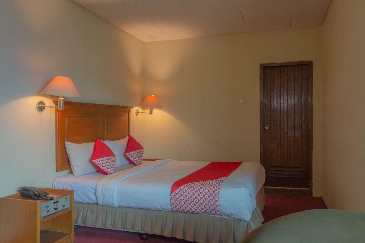 Collection O 7 Hotel Melawai Dżakarta Zewnętrze zdjęcie