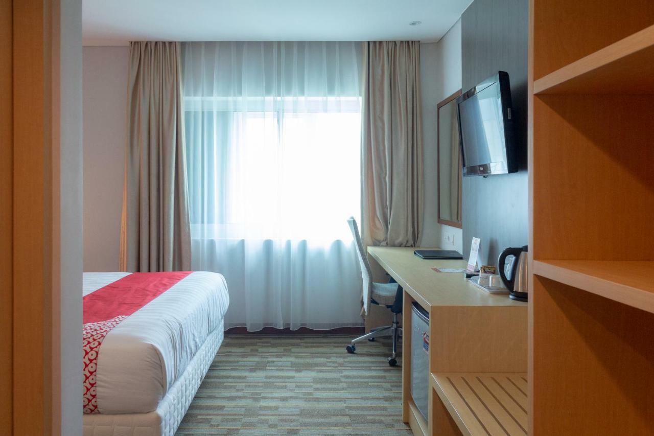 Collection O 7 Hotel Melawai Dżakarta Zewnętrze zdjęcie