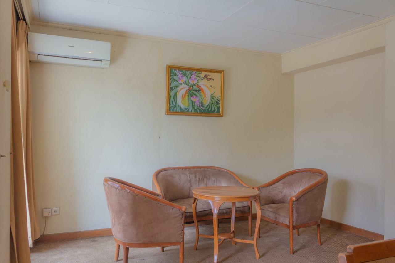 Collection O 7 Hotel Melawai Dżakarta Zewnętrze zdjęcie